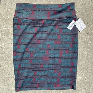 🌷MAKE OFFER🌷NWT!!LuLaRoe Cassie skirt🌷